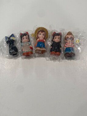 Ghibli Kiki's Delivery Service NWT, set of 5 figures: Kiki Jiji Tombo Ursula .